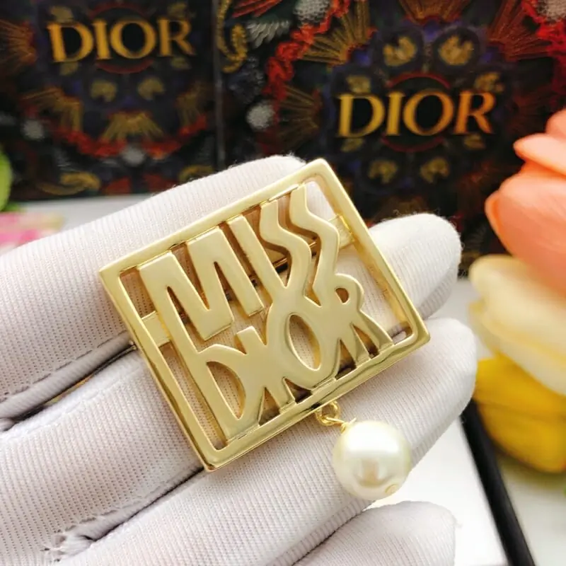 christian dior brooches pour femme s_12530a32